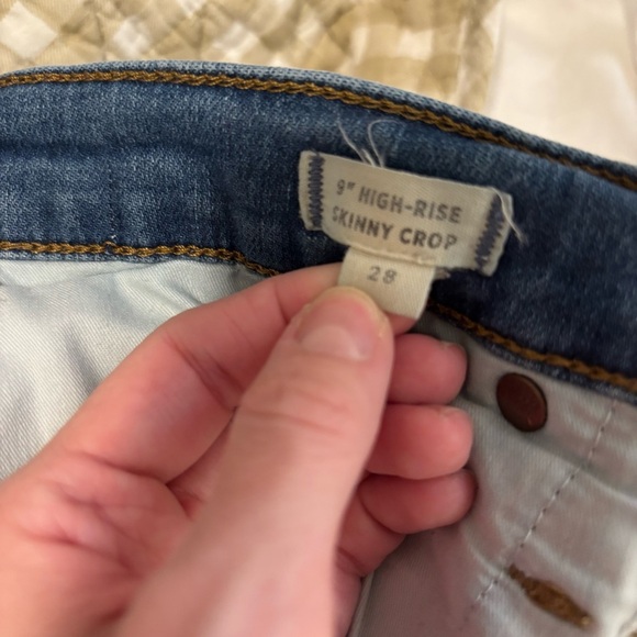 Madewell Women's 9” High Rise Skinny Crop Medium Blue Ripped Skinny Jeans - Picture 5 of 5